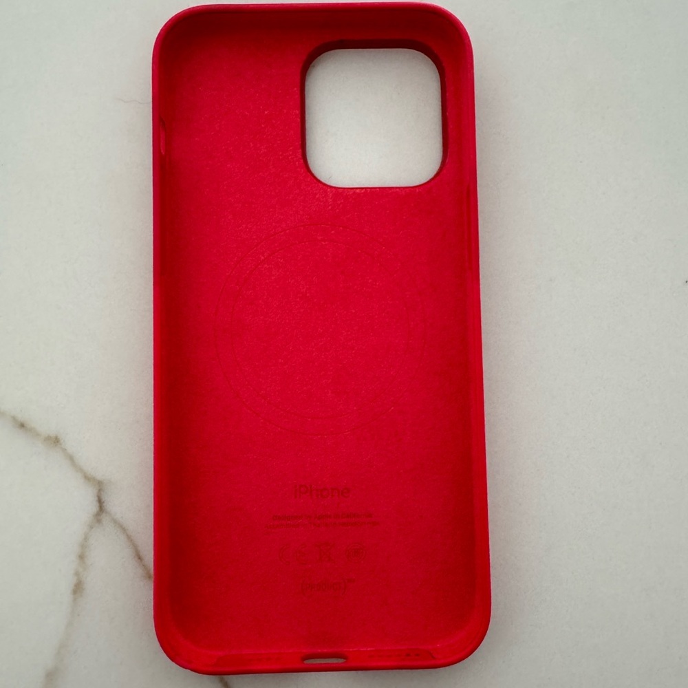 iPhone 14 Pro Max Red case